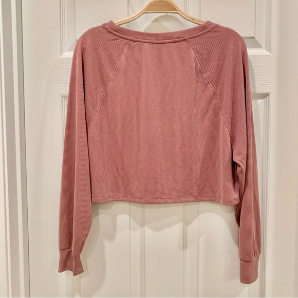 Victoria’s Secret Dusty Rose Pink Ribbed Cropped Long Dolman Sleeves Top - Picture 4 of 7